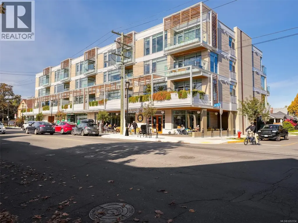 210 1916 Oak Bay Ave, Victoria