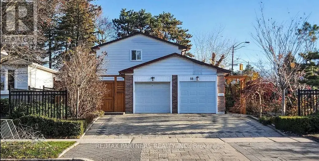 88 Cherrystone Drive, Toronto (Hillcrest Village)