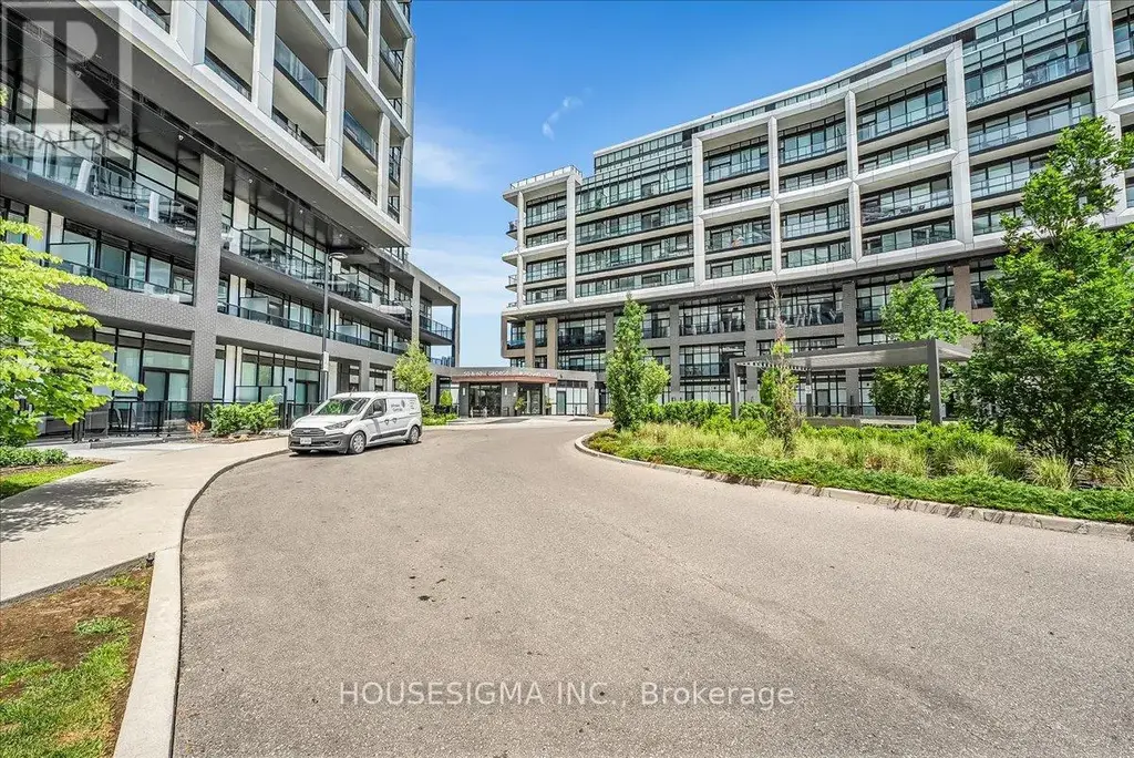 1006 - 50 George Butchart Drive, Toronto (Downsview-Roding-CFB)