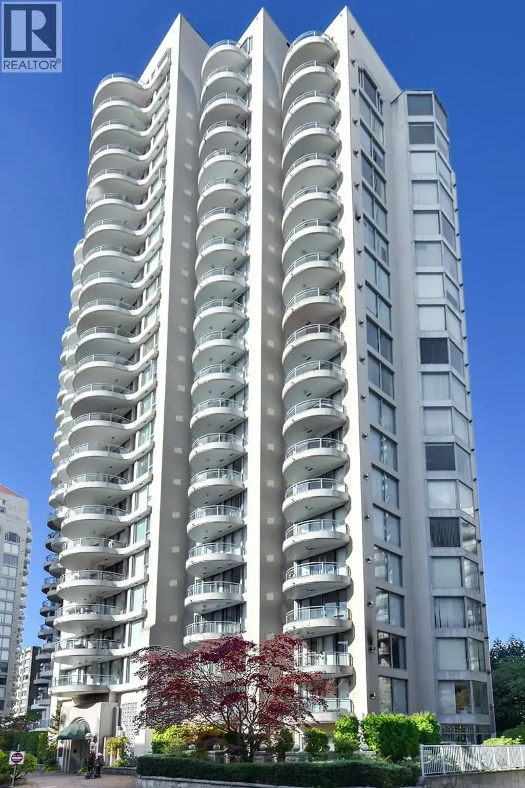 304 719 Princess Street, New Westminster