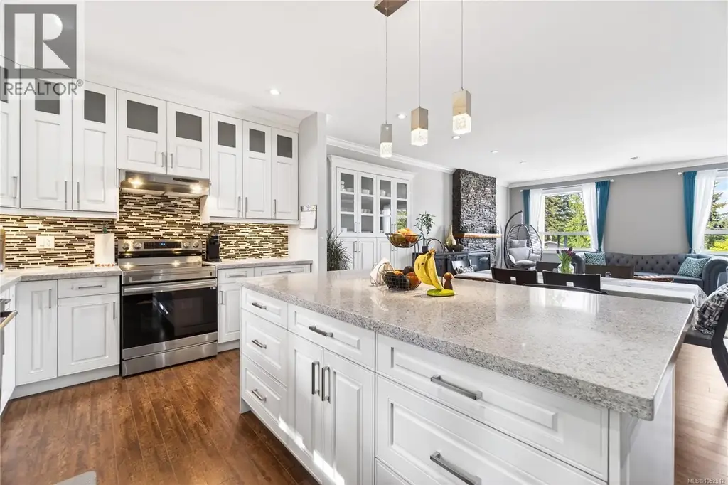 3115 Uplands Dr, Nanaimo