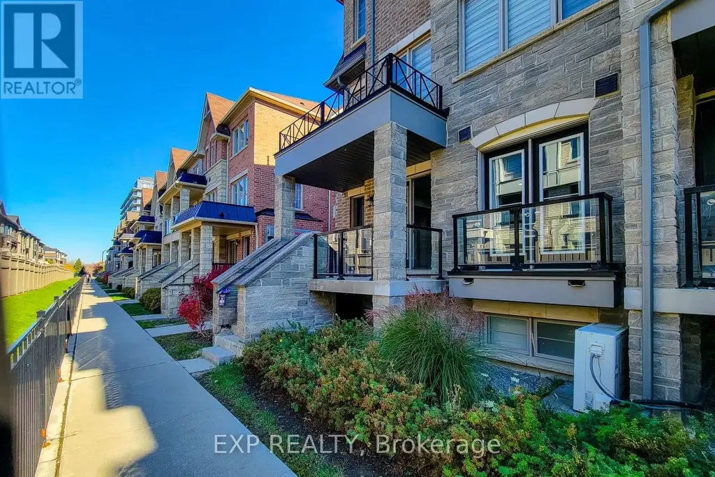 30 - 200 Veterans Drive, Brampton (Northwest Brampton)