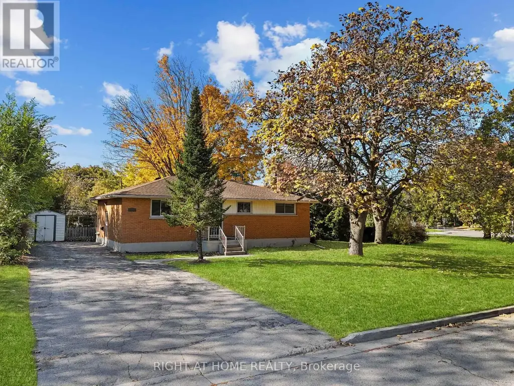 1183 Patann Drive, London East (East D)