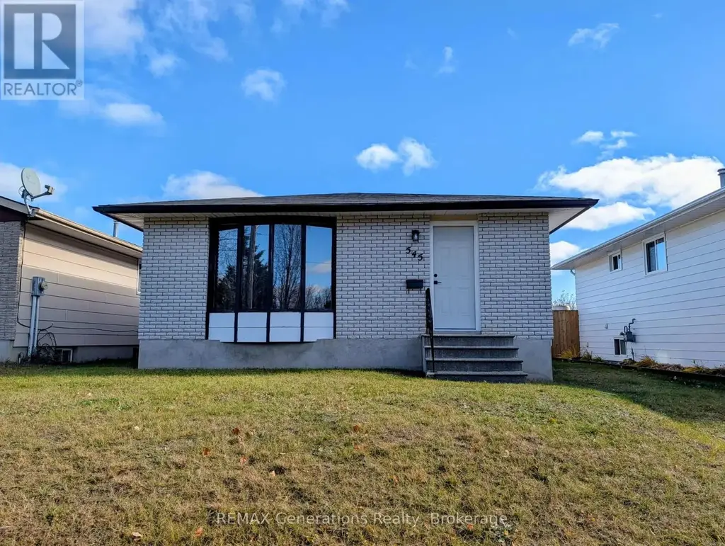 545 Lanark Crescent, Thunder Bay (County Park)