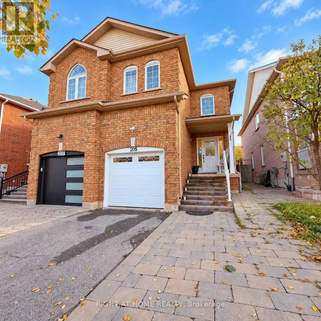 205 Deepsprings Crescent, Vaughan (Concord)