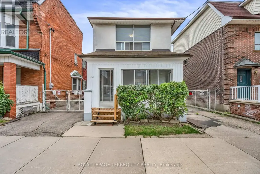 43 Lappin Avenue, Toronto (Dovercourt-Wallace Emerson-Junction)