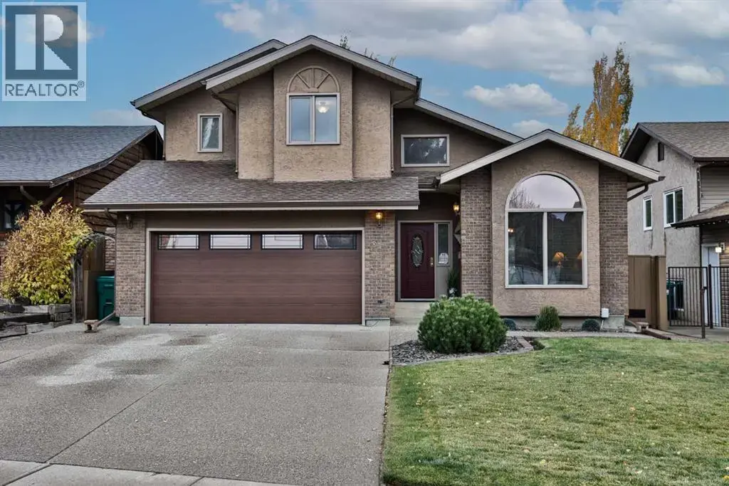 85 Sherwood Boulevard W, Lethbridge