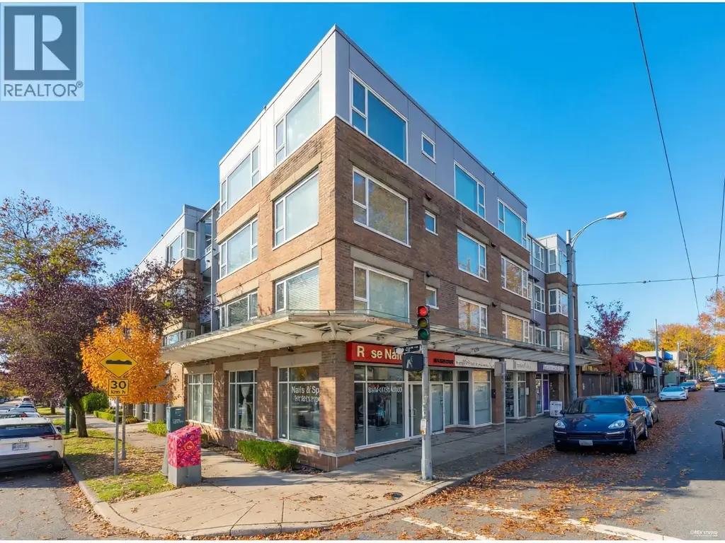 302 2103 W 45th Avenue, Vancouver