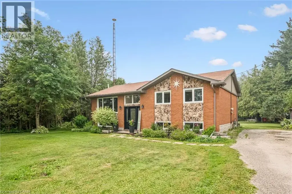 7988 Wellington Road 12, Arthur