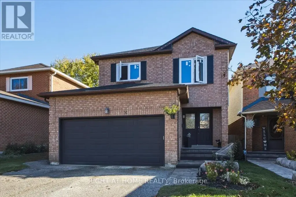 31 Sunbird Boulevard, Georgina (Keswick North)