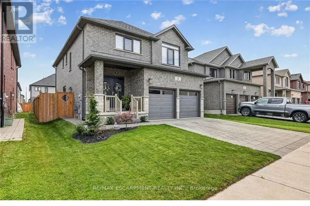 9 Gibbons Road, Brant (Paris)