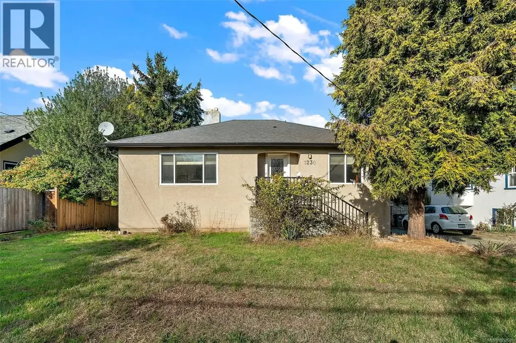 1230 Hillside Ave, Victoria