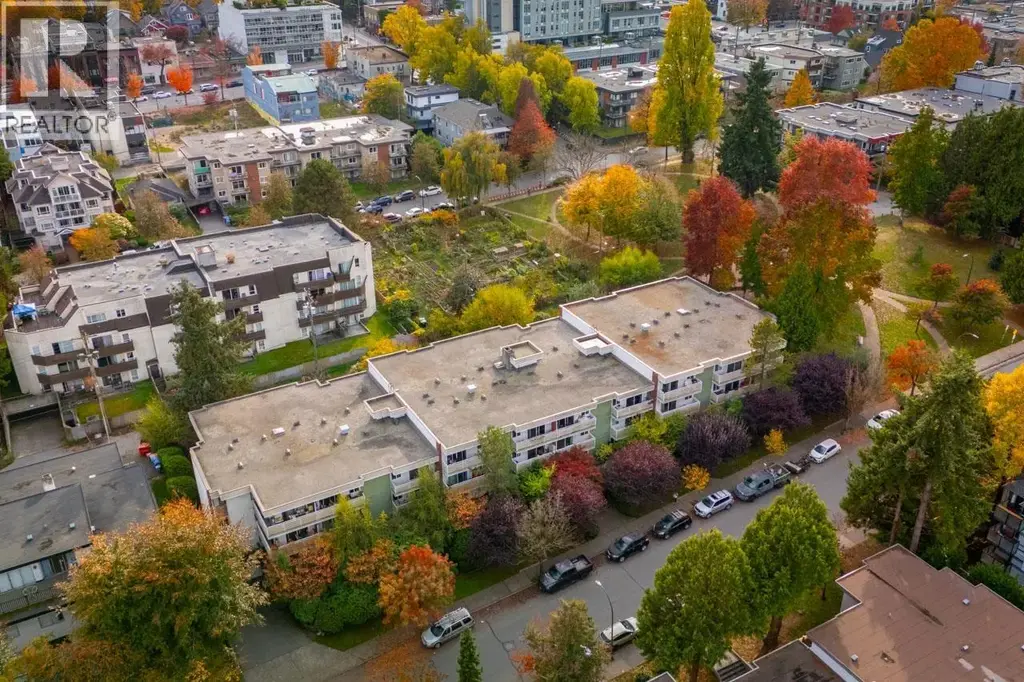 319 750 E 7th Avenue, Vancouver