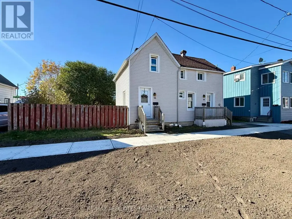 16-16a Seymour Avenue, Cornwall