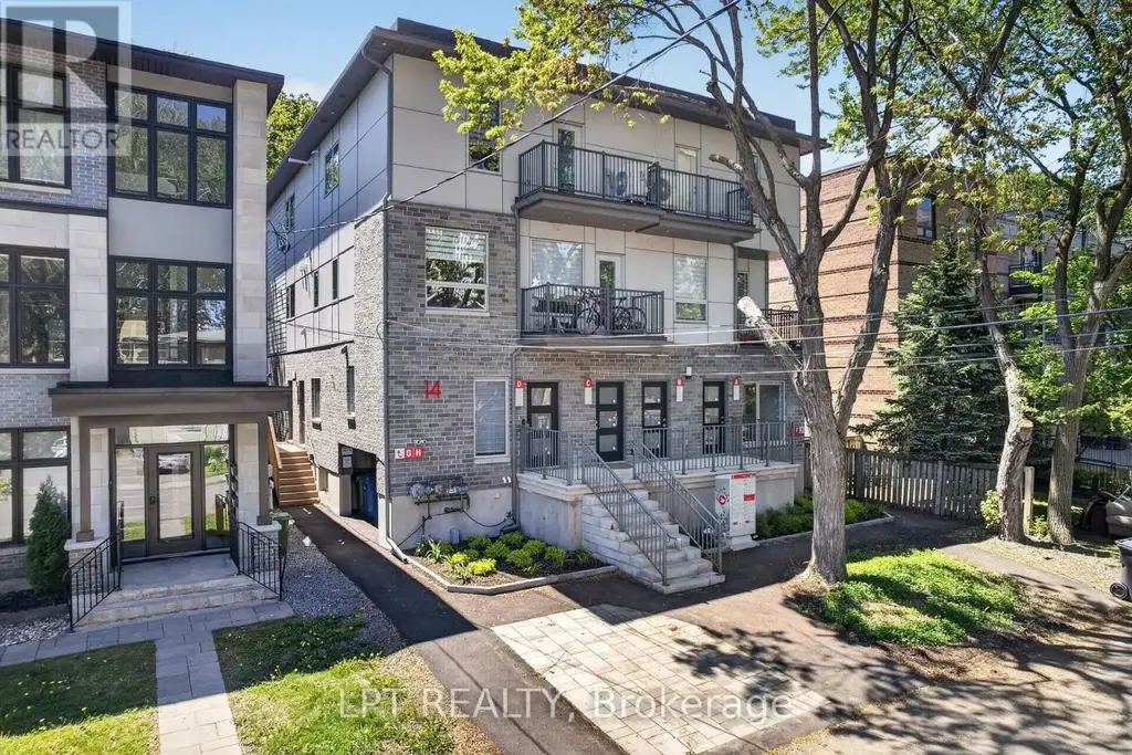 14 Stevens Avenue, Ottawa