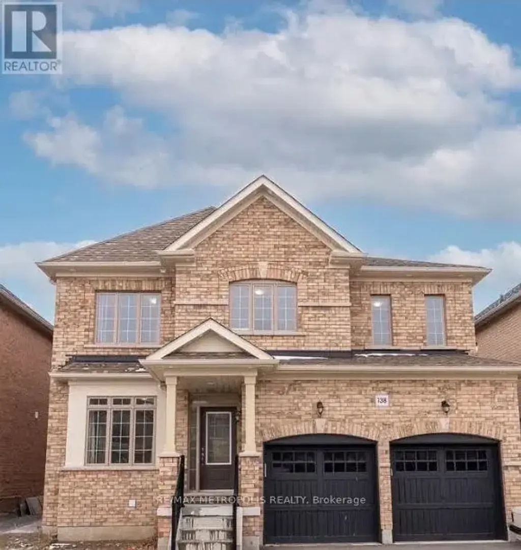 138 Crombie Street, Clarington (Bowmanville)