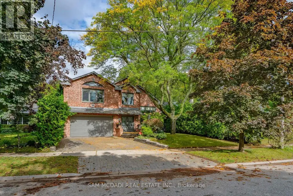 2221 Greenhurst Avenue, Mississauga (Lakeview)