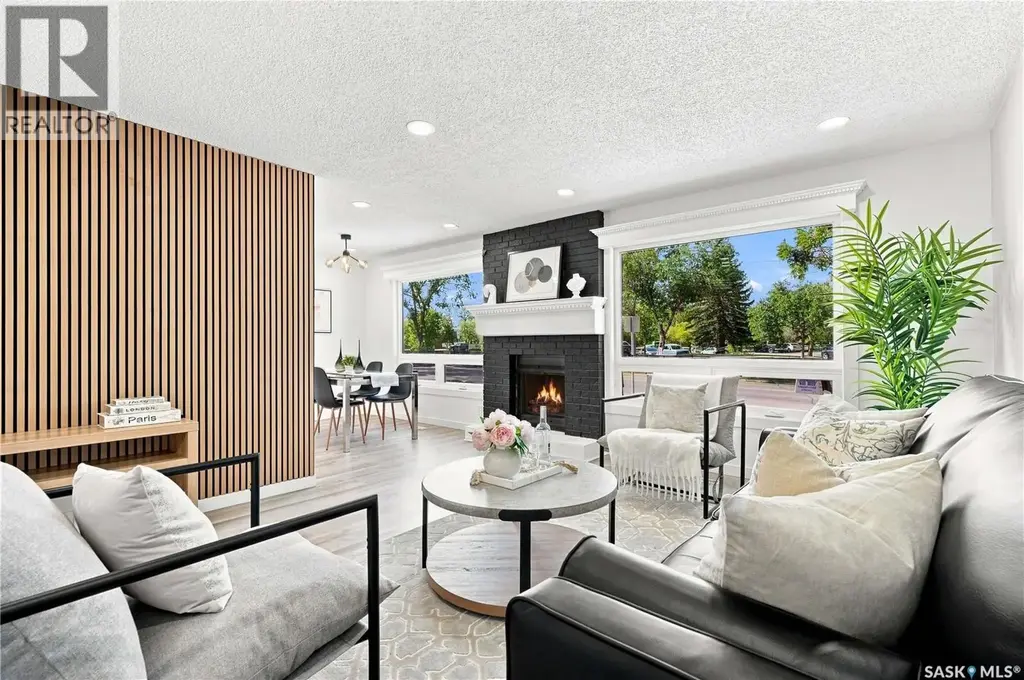 607 Lenore Drive, Saskatoon