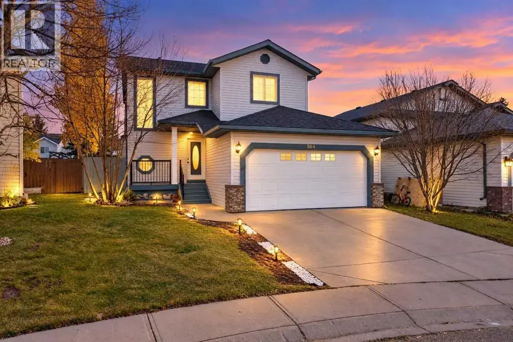 364 Woodside Circle Nw, Airdrie