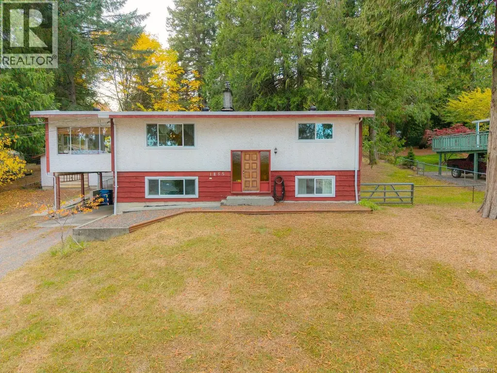 1835 Richardson Rd, Nanaimo