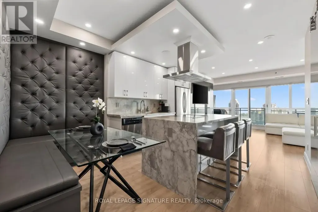 2128 - 165 Legion Road N, Toronto (Mimico)