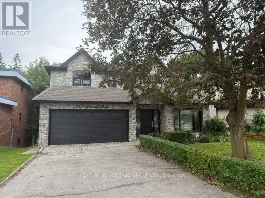 229 Maxwell Street, Toronto (Bathurst Manor)