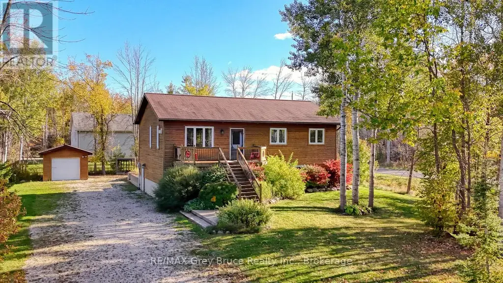 104 Maple Drive, Northern Bruce Peninsula
