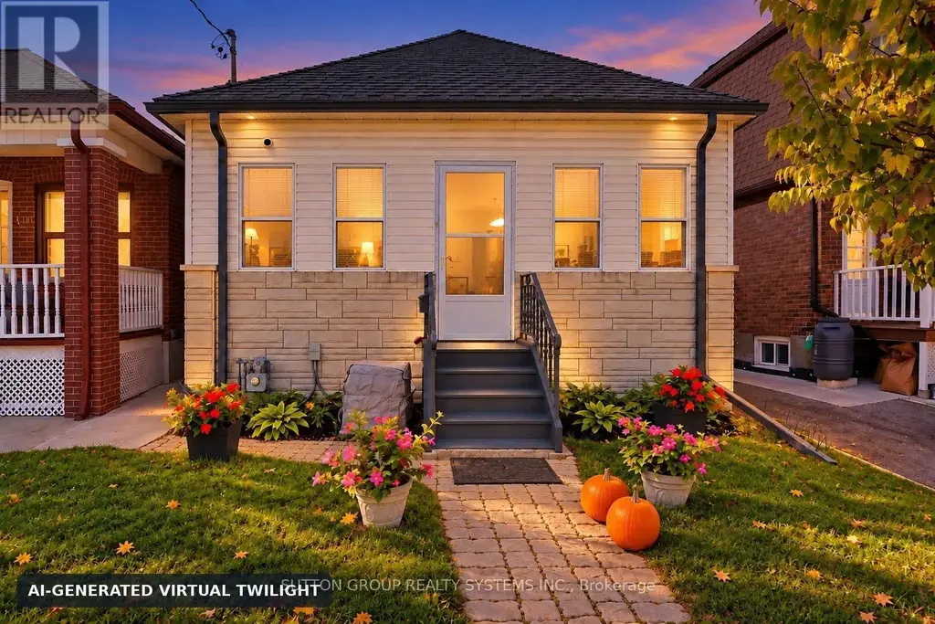 120 Brownville Avenue, Toronto (Mount Dennis)