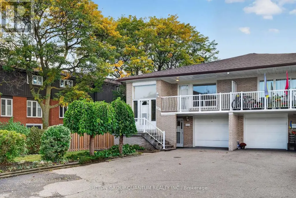 3697 Broomhill Crescent, Mississauga (Applewood)