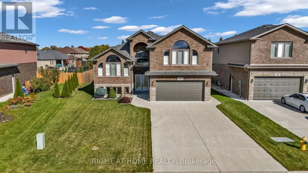 43 Peachtree Lane, Chatham-Kent