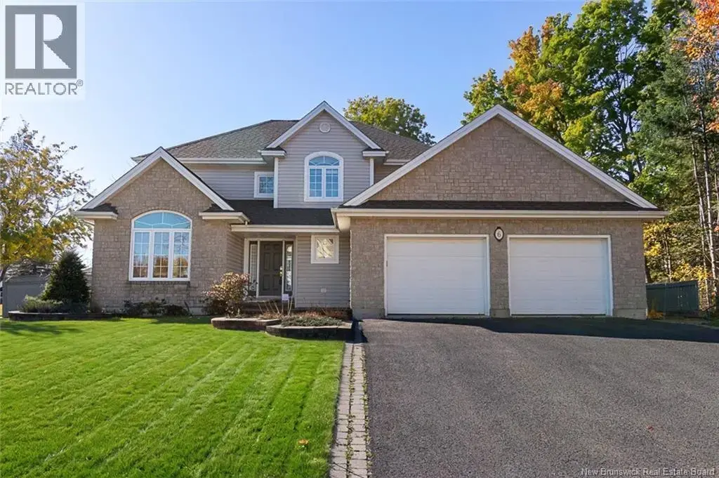 6 Willowdale Court, Moncton