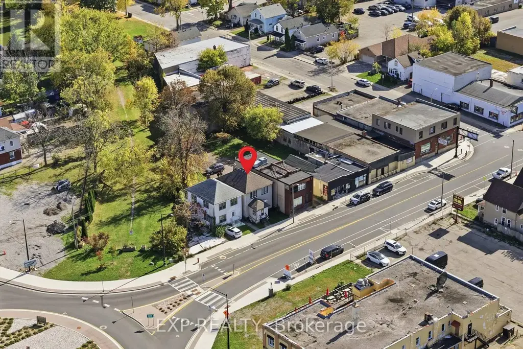 4548 Victoria Avenue, Niagara Falls (Downtown)