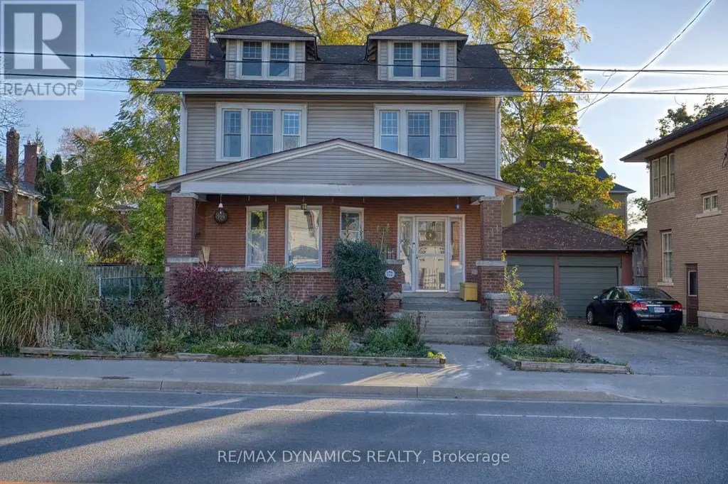 172 Niagara Street, Welland (Prince Charles)