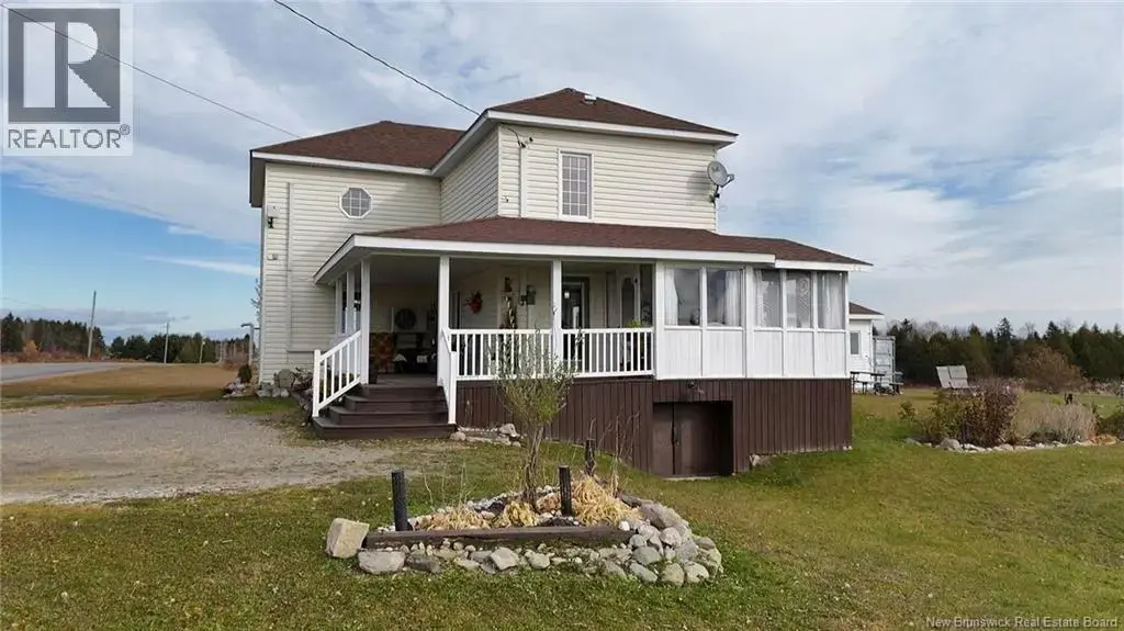 303 Saint-amand Road, Saint-André