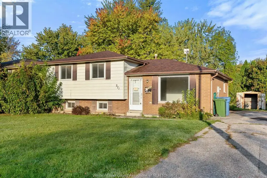 271 Brien Avenue West, Essex