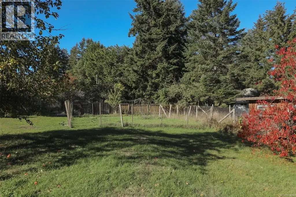 1320 North Rd, Gabriola Island