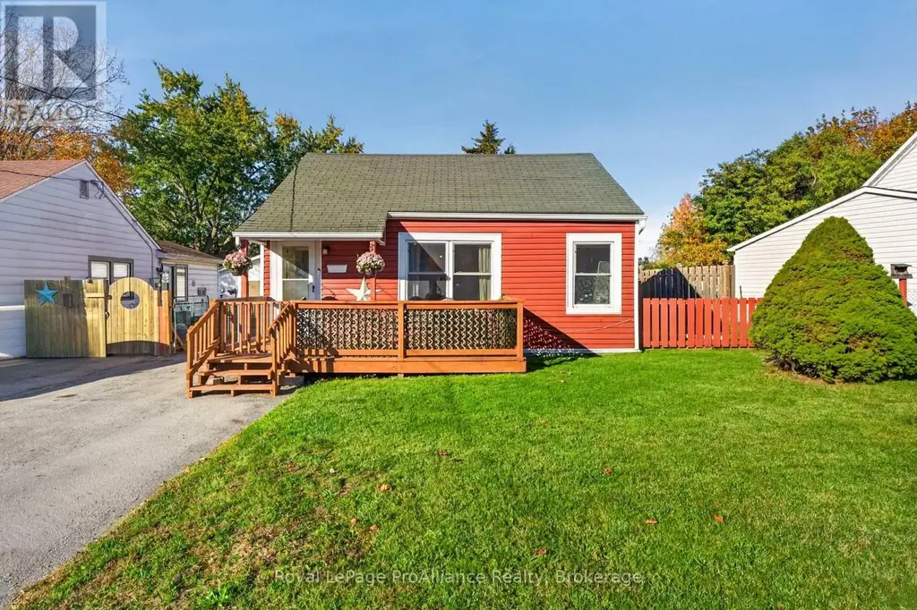 12 Kerr Crescent, Quinte West (Trenton Ward)