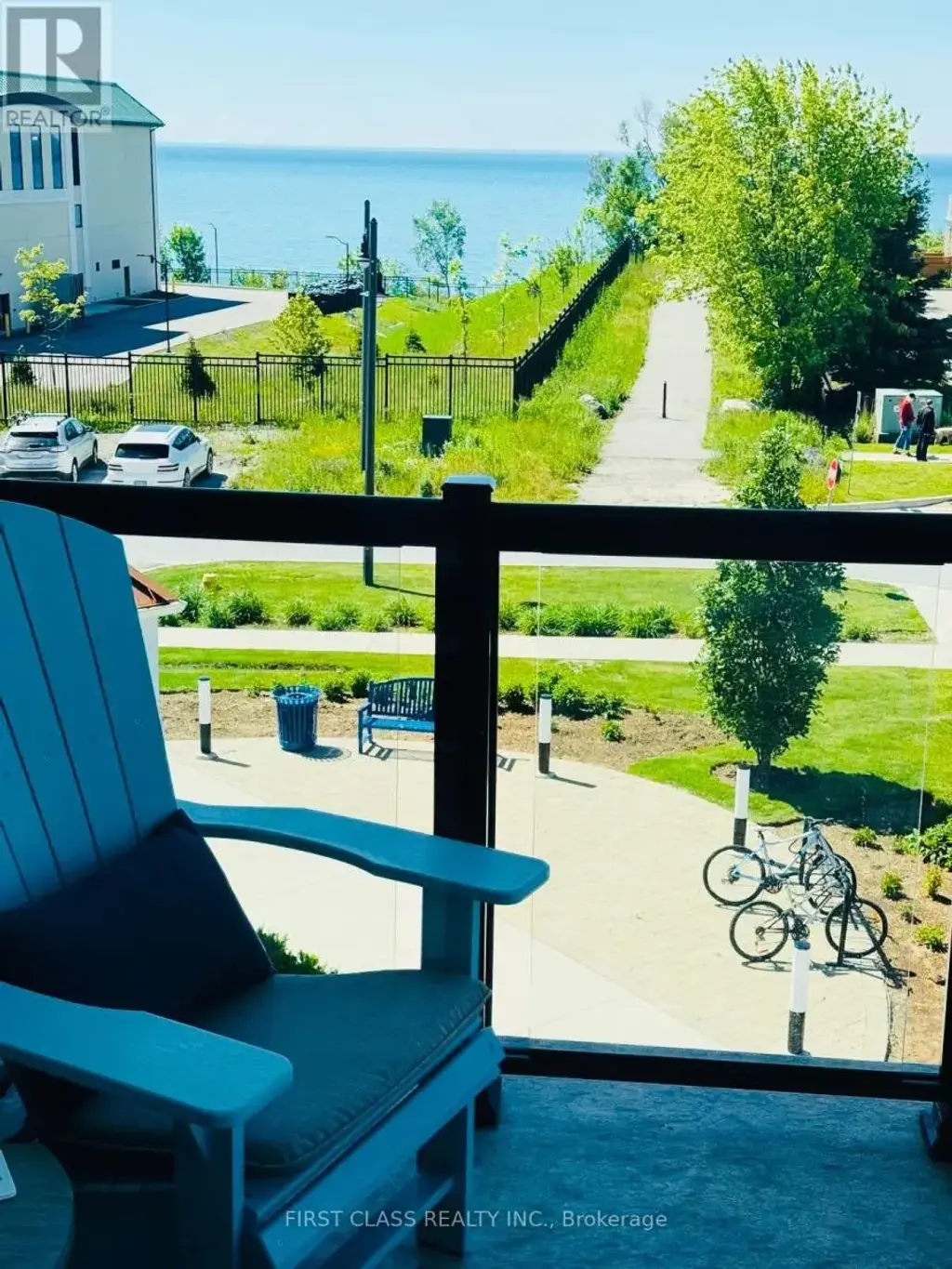 306 - 50 Lakebreeze Drive, Clarington (Newcastle)