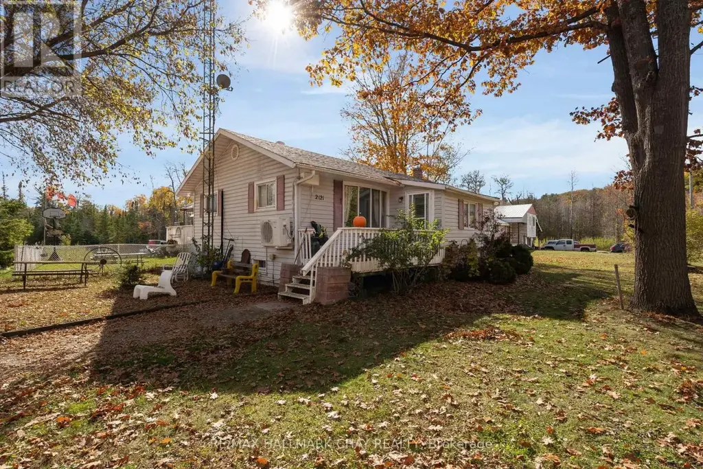 2121 Klondike Park Road, Wasaga Beach