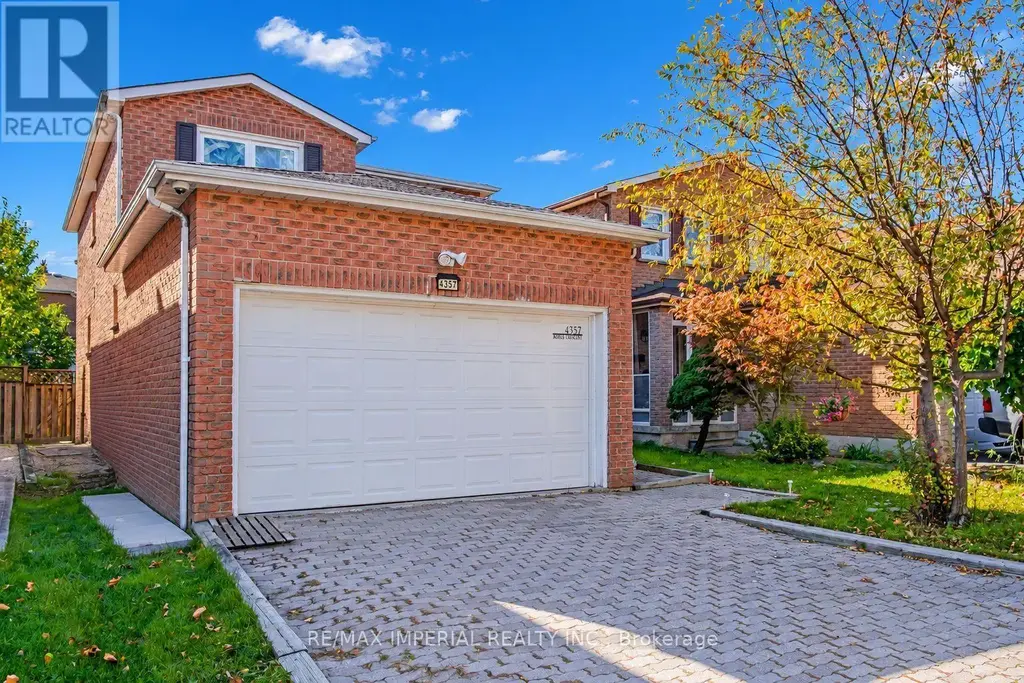 4357 Jenkins Crescent, Mississauga (Hurontario)
