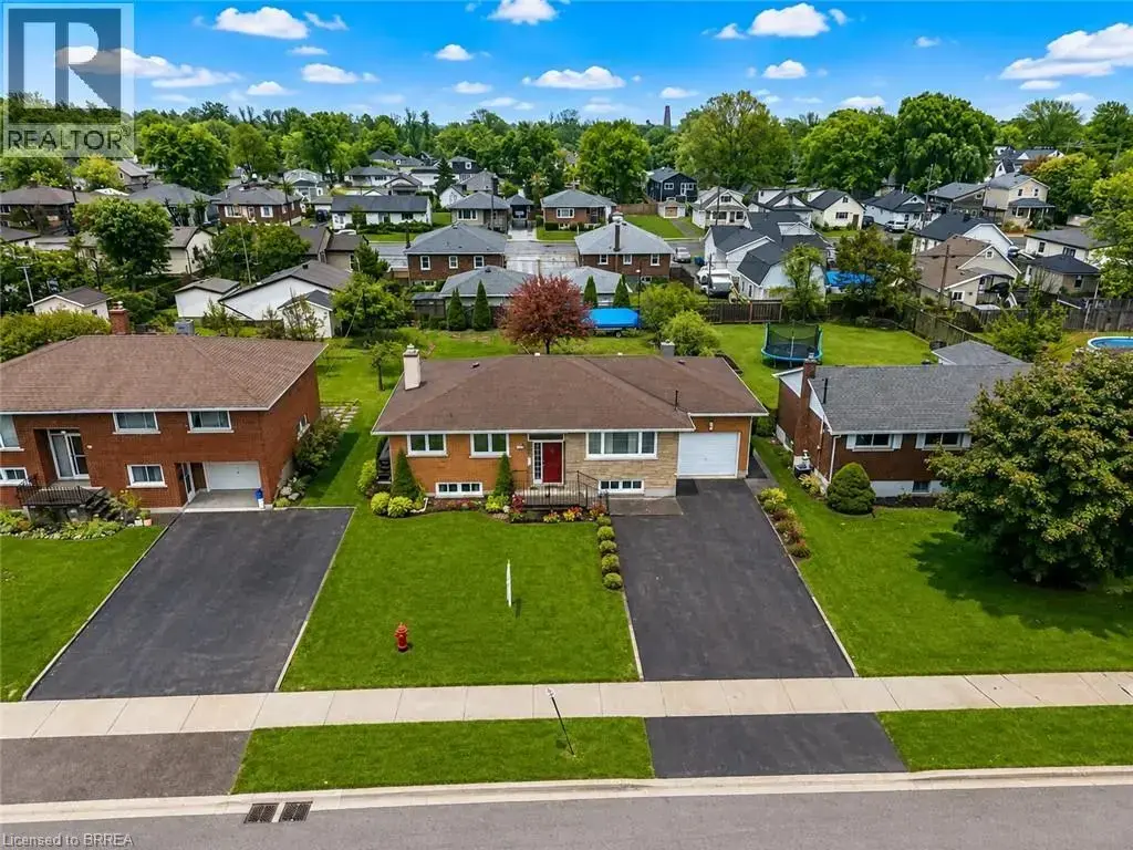 21 Janet Street, Port Colborne
