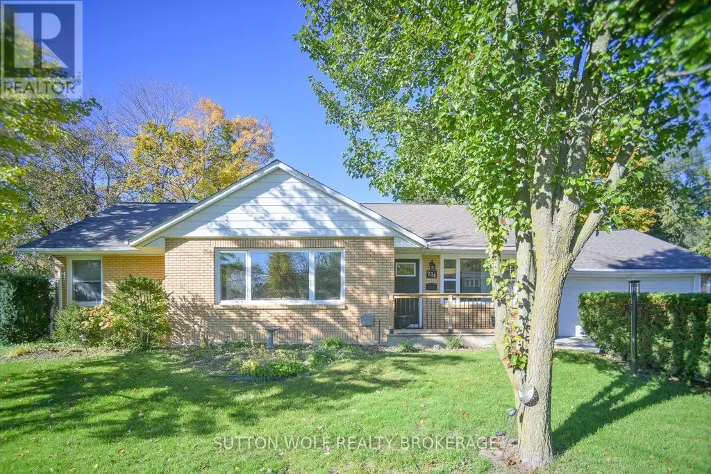 234 Carrie Street, Strathroy-Caradoc (NW)