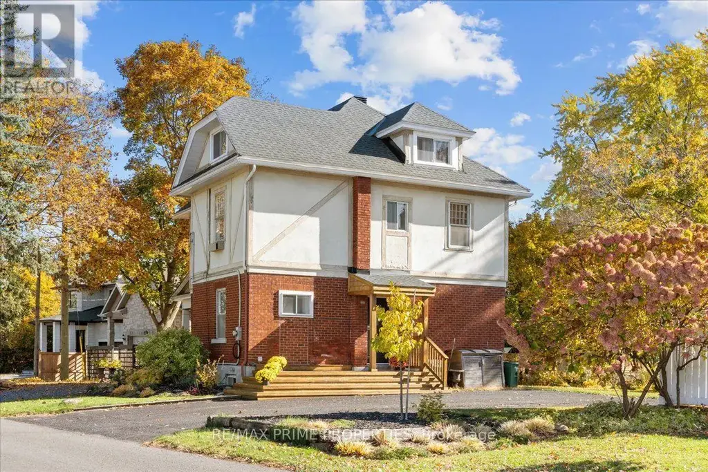 24 Kemp Drive, Ottawa