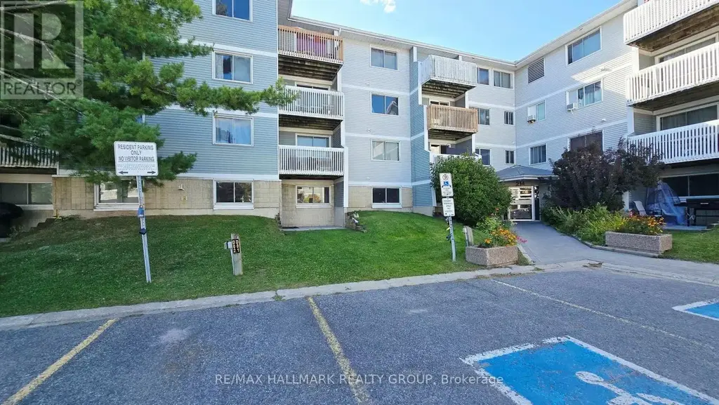101 - 214 Viewmount Drive, Ottawa