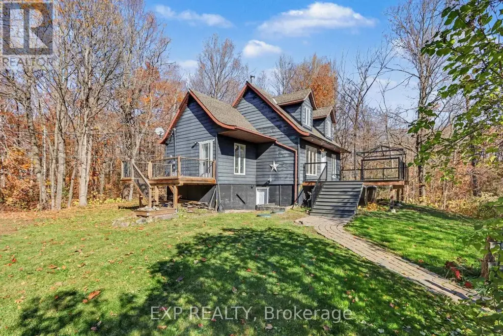 1400 Derry Side Road, Beckwith