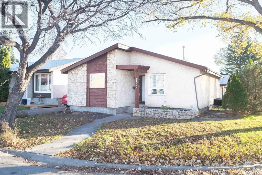 831 Seymour Crescent N, Regina
