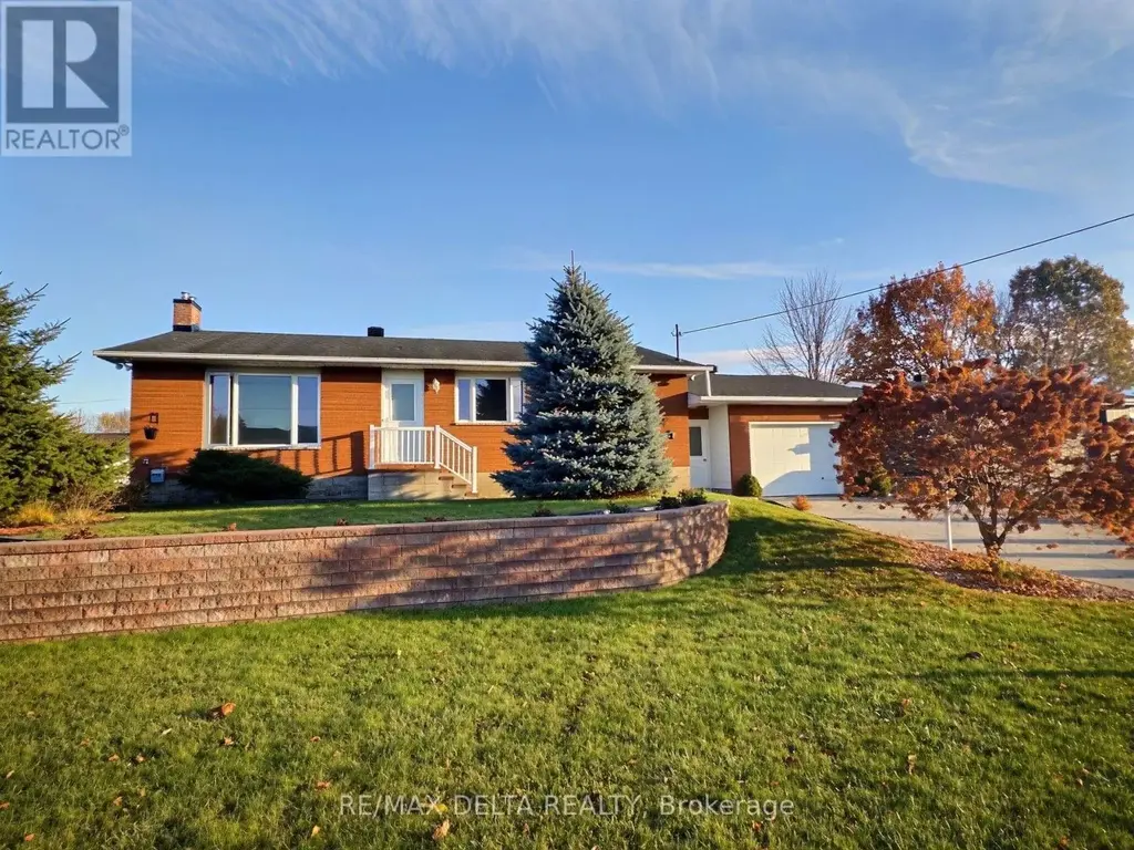 2022 Patricia Street, Clarence-Rockland