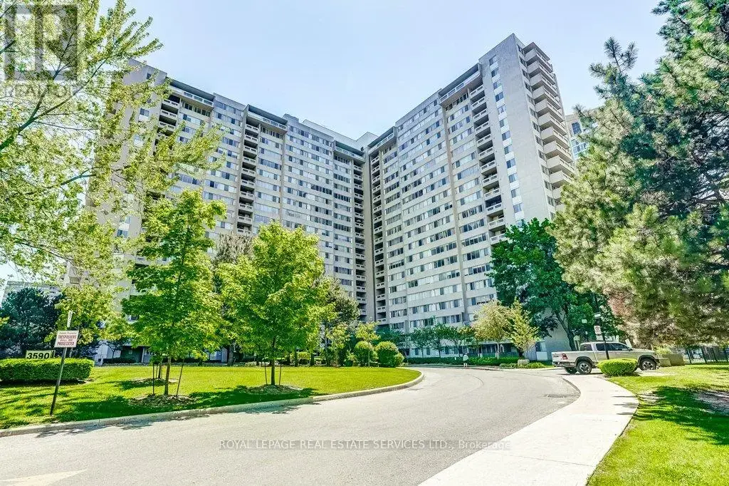402 - 3590 Kaneff Crescent, Mississauga (Mississauga Valleys)