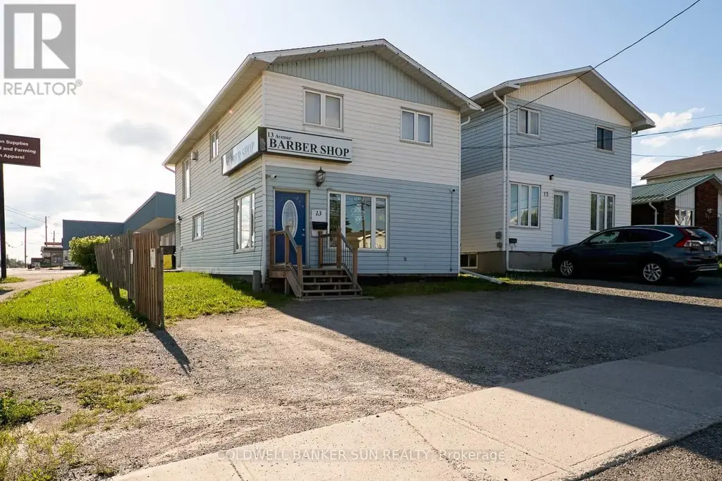 13 Avenue Road, Timmins (TM - TNW - Algonquin to Jubilee)