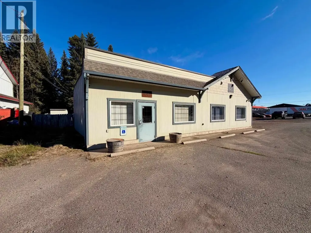 4364 16 Highway, Smithers